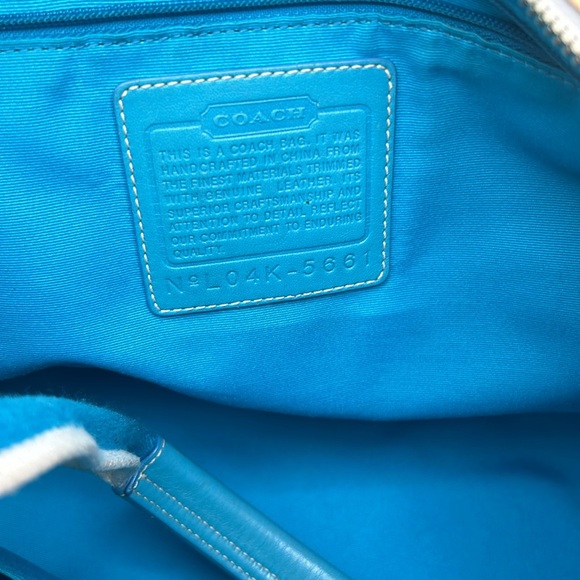 COACH Signature Rainbow large tote - Picture 8 of 11